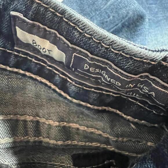 Miss Me Jeans Women’s 28 x 34 Boot Cut Blue Denim Wing Embellished Pockets M3080 - Picture 6 of 12